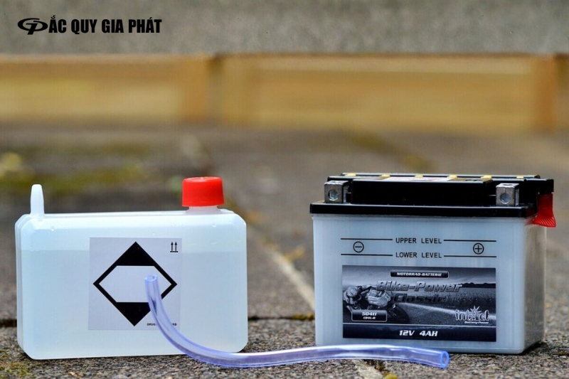 Axit trong bình ắc quy là gì?