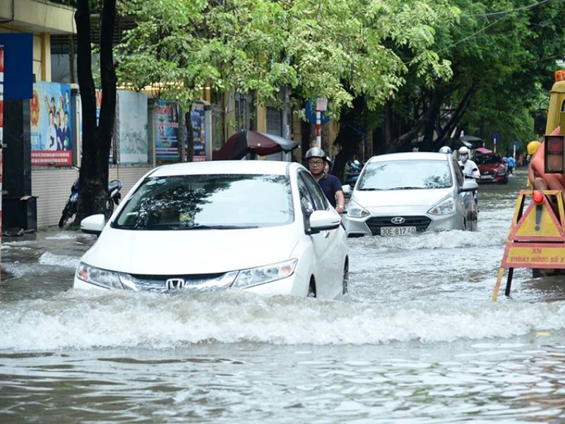 tại sao bình ắc quy hết điện