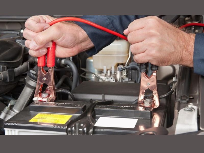hướng dẫn thay ắc quy ô tô tại nhà
