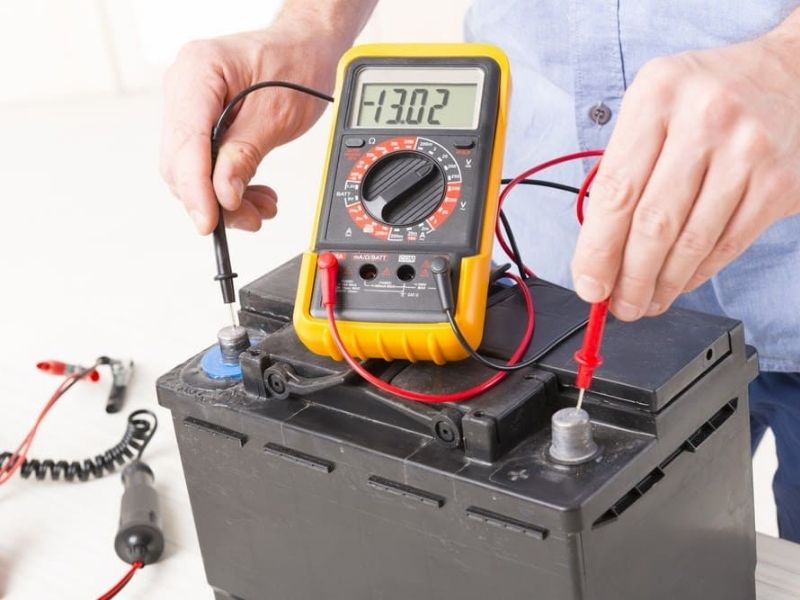 thời gian sạc bình acquy 12v