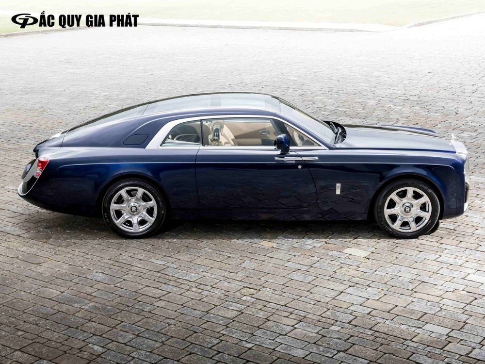 Rolls-Royce Sweptail giá trị ước tính 13 triệu USD