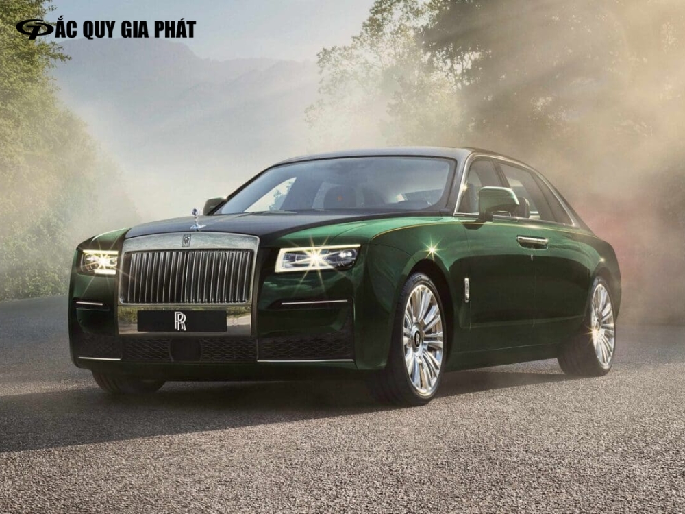 Rolls-Royce Ghost xanh ngọc lục bảo đầy quý phái