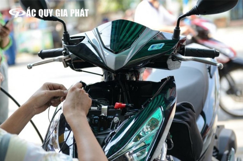 Bước cuối cùng là kiểm tra lại và khởi động xe