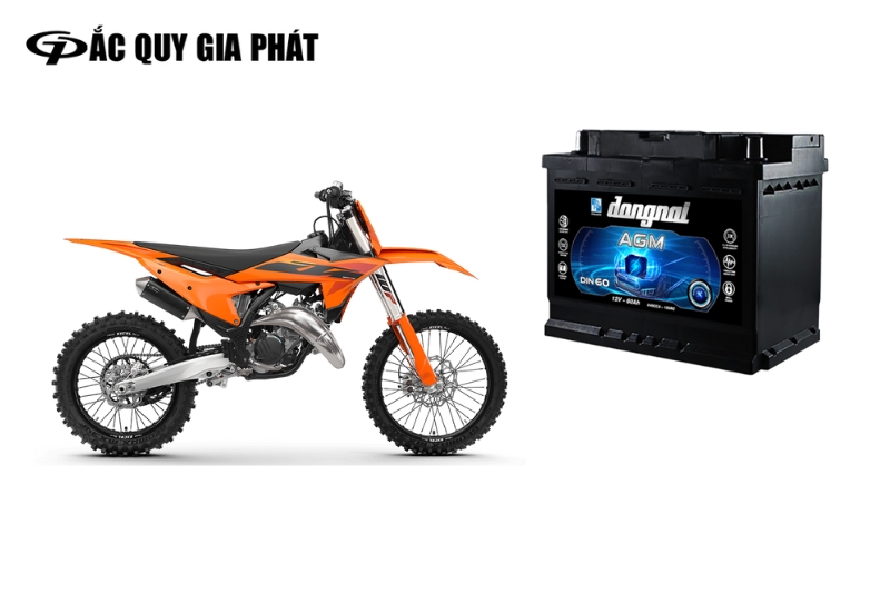 So sánh ắc quy khô và nước về khả năng chống rung lắc